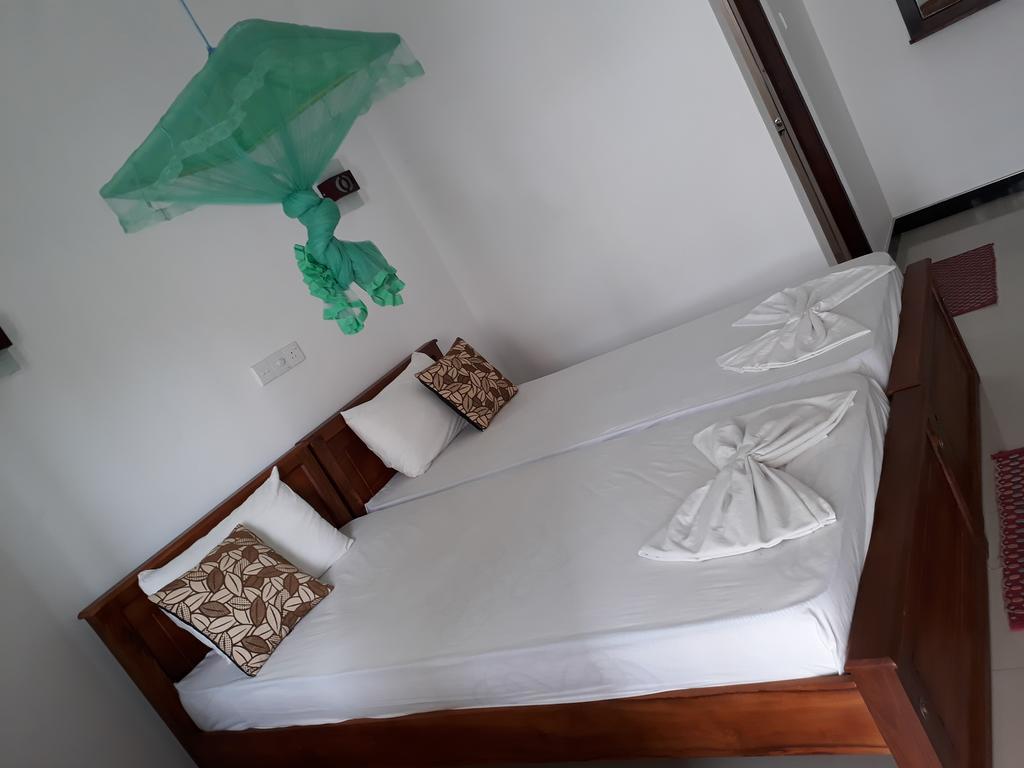 נגומבו Anna Tourist Inn מראה חיצוני תמונה