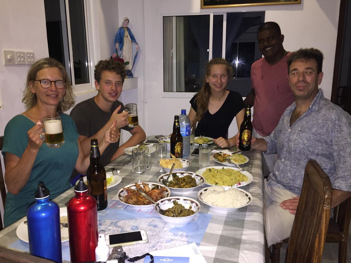 נגומבו Anna Tourist Inn מראה חיצוני תמונה